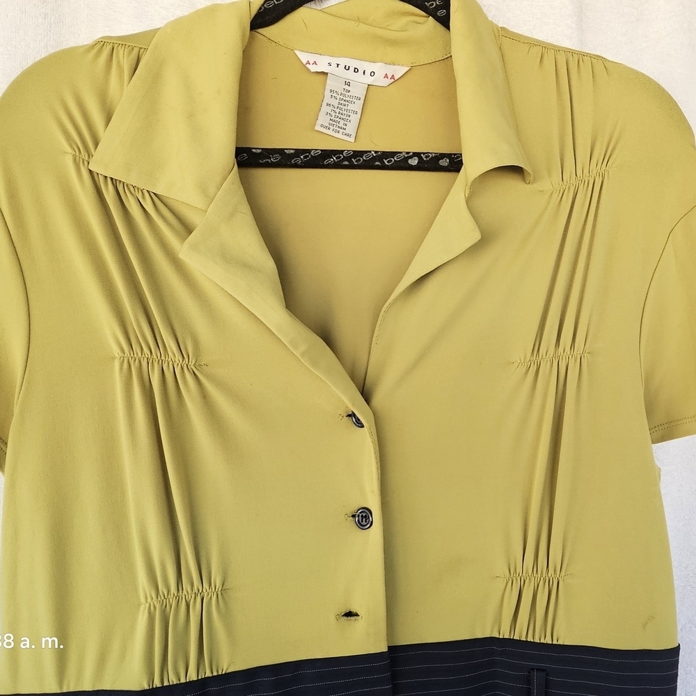 Two-Tone Button-Up Dress - Picture 5 of 11
